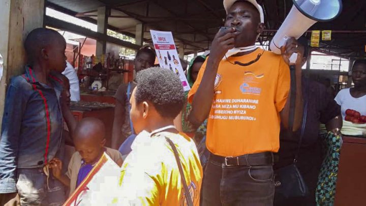 #Province Bujumbura : Campagne d’information et de sensibilisation sur les mesures préventives de Mpox dans la communauté.